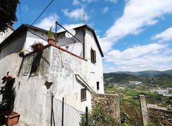 Casa indipendente in vendita