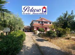 Casa Bi/Trifamiliare in vendita