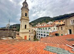 Appartamento in vendita