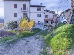 Quadrilocale in vendita