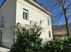 Appartamento in vendita