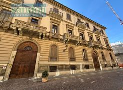 Appartamento in vendita