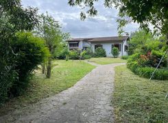 Casa indipendente in vendita