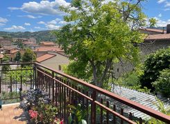 Casa indipendente in vendita