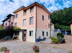 Casa indipendente in vendita