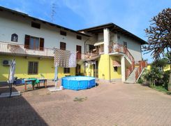 Appartamento in vendita