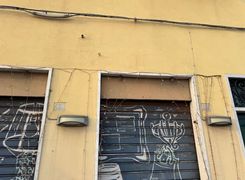 Negozio/Locale commerciale in affitto