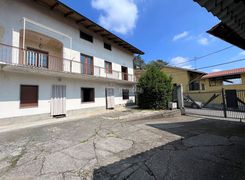 Casa indipendente in vendita