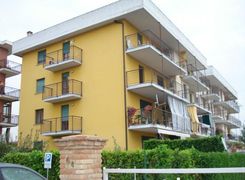 Trilocale in vendita