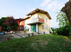 Casa Bi/Trifamiliare in vendita