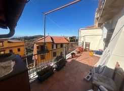 Trilocale in vendita