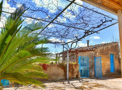 Casa indipendente in vendita