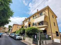 Trilocale in vendita