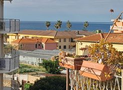 Trilocale in vendita