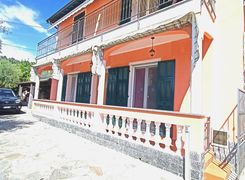 Casa Bi/Trifamiliare in vendita