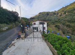 Casa Bi/Trifamiliare in vendita