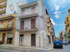 Casa indipendente in vendita