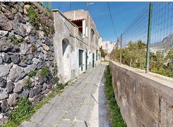 Quadrilocale in vendita