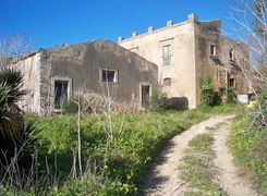 Casa indipendente in vendita