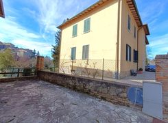 Trilocale in vendita