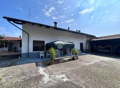 Casa Bi/Trifamiliare in vendita