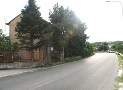 Casa indipendente in vendita