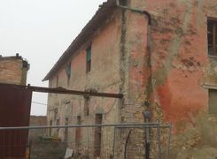 Casa indipendente in vendita