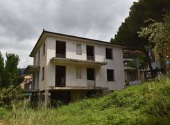 Trilocale in vendita