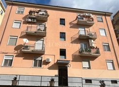 Appartamento in vendita