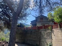 Casa indipendente in vendita