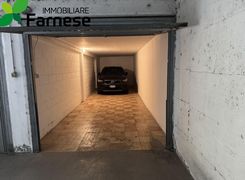 Box/posto auto in vendita