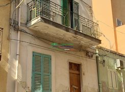 Casa indipendente in vendita