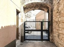 Casa indipendente in vendita