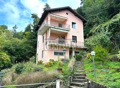 Casa Bi/Trifamiliare in vendita