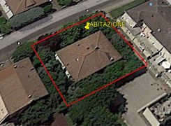 Casa indipendente in vendita