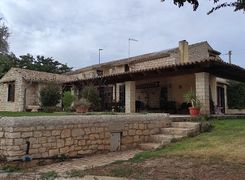 Casa indipendente in vendita