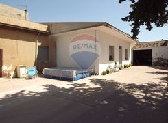 Casa indipendente in vendita