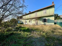 Casa indipendente in vendita