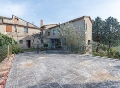 Quadrilocale in vendita