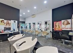 Negozio/Locale commerciale in vendita