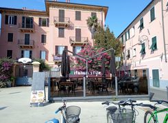 Attività/Licenza (con o senza mura) in vendita