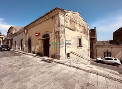 Casa indipendente in vendita