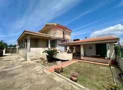 Villa in vendita