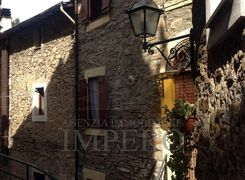 Trilocale in vendita
