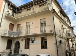 Appartamento in vendita