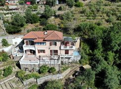 Casa Bi/Trifamiliare in vendita