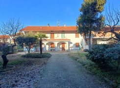 Casa indipendente in vendita