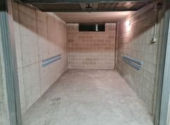 Box/posto auto in affitto