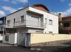 Quadrilocale in affitto