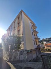 Trilocale in vendita